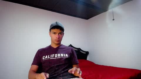 Snapshot of davidkaloc chatting on 13, 1, 2025 David online show from 13, 1, 2025
