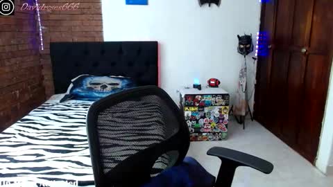   online show from 21, 11, 2025