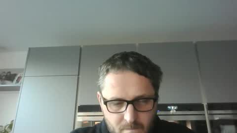 Snapshot of davidweys chatting on 5, 12, 2025 davidweys online show from 5, 12, 2025