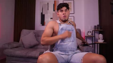 Davies brown    schedule 12pm to 5pm col time online show from 26, 11, 2025