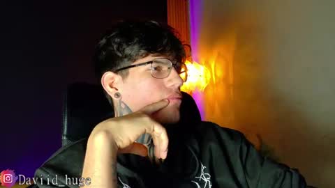 Snapshot of daviid_huge chatting on 5, 7, 2026 daviid_huge online show from 5, 7, 2026