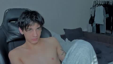 davis online show from 20, 12, 2024