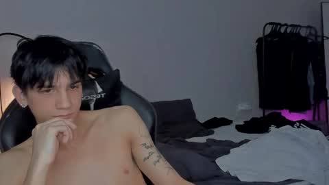 davis online show from 29, 1, 2025