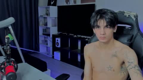 davis online show from 19, 9, 2025