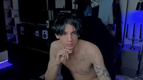 Snapshot of davisross chatting on 13, 6, 2026 davis online show from 13, 6, 2026