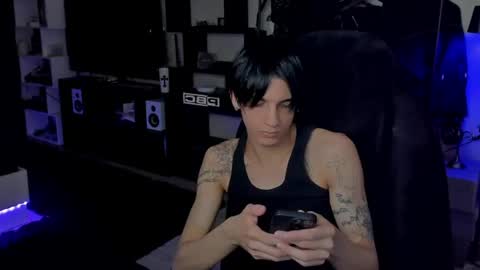 Snapshot of davisross chatting on 9, 7, 2026 davis online show from 9, 7, 2026