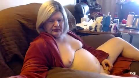 Snapshot of dawndoesall chatting on 6, 2, 2025 dawndoesall online show from 6, 2, 2025