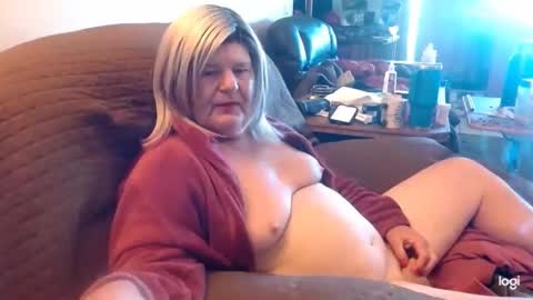 Snapshot of dawndoesall chatting on 28, 9, 2025 dawndoesall online show from 28, 9, 2025