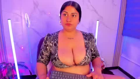 Snapshot of dayan_silva_ chatting on 22, 5, 2026 DAYAN online show from 22, 5, 2026
