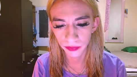 dayanna_01_ online show from 10, 6, 2026
