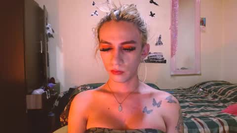 Snapshot of dayanna_01_ chatting on 11, 7, 2026 dayanna_01_ online show from 11, 7, 2026