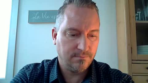 Snapshot of daytrader77 chatting on 12, 1, 2026 daytrader77 online show from 12, 1, 2026