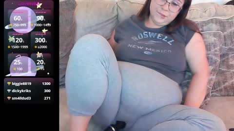 Dazeddesty  online show from 27, 10, 2025