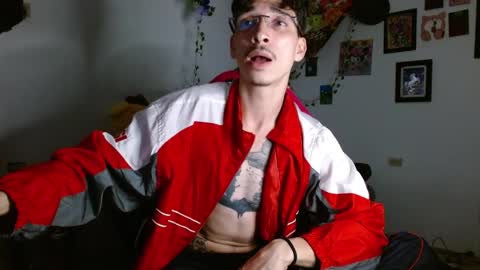 dazzayy online show from 11, 4, 2026