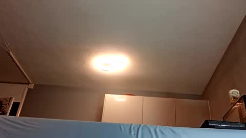 Dazzill online show from 23, 1, 2025