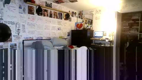 dbeamon92 online show from 22, 2, 2026