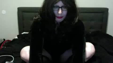 Snapshot of dbikes182 chatting on 6, 11, 2025 dbikes182 online show from 6, 11, 2025
