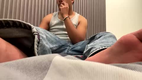 dboyyyyyyyyyy online show from 5, 4, 2026