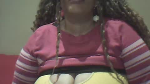 Snapshot of ddboobsnipples chatting on 22, 7, 2026 ddboobsnipples online show from 22, 7, 2026