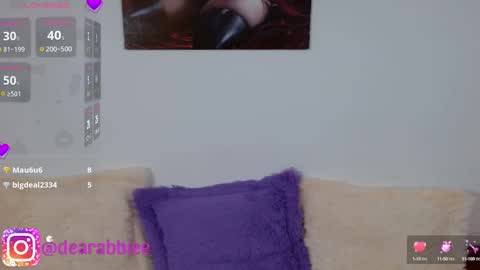 Snapshot of dearabbie chatting on 11, 1, 2025 DearAbbie online show from 11, 1, 2025