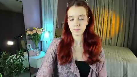 Snapshot of dearly_emily chatting on 4, 7, 2026 Emily GMT2 Mon 10 AM - 4 PM Wed 10 AM - 4 PM Thu 10 AM - 4 PM Fri 10 AM - 4 PM Sat 10 AM - 4 PM online show from 4, 7, 2026