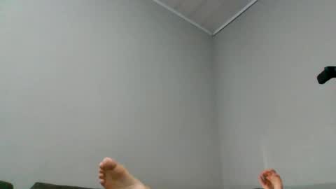 debbie_hotwhite online show from 28, 6, 2026