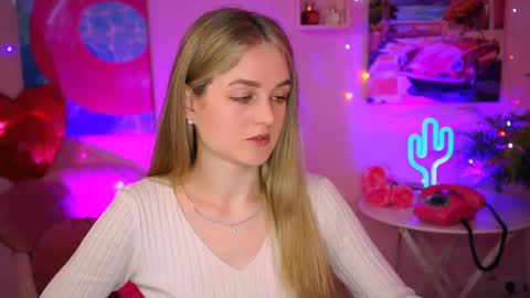 Debora online show from 10, 3, 2025