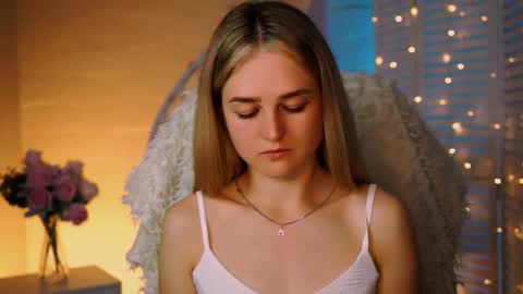 Debora online show from 10, 9, 2025