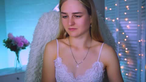 Debora online show from 25, 9, 2025