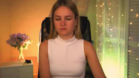 Debora online show from 7, 4, 2026