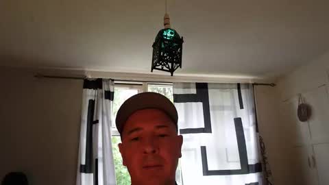 Snapshot of decusbomont chatting on 8, 6, 2026 decusbomont online show from 8, 6, 2026