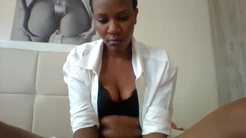 Snapshot of dee1234890 chatting on 1, 10, 2025 dee1234890 online show from 1, 10, 2025
