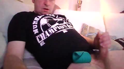 dee283 online show from 1, 12, 2025