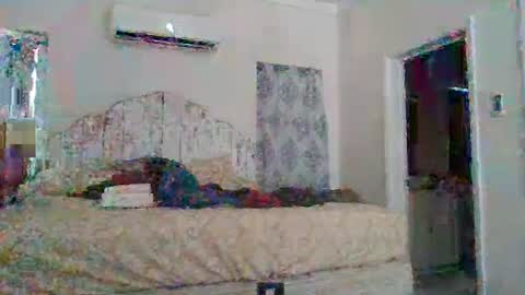 Snapshot of deepdiveme chatting on 8, 9, 2025 deepdiveme online show from 8, 9, 2025