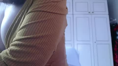 KamiDevi online show from 20, 2, 2025