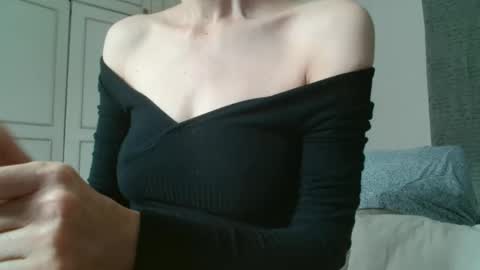 KamiDevi online show from 27, 9, 2025