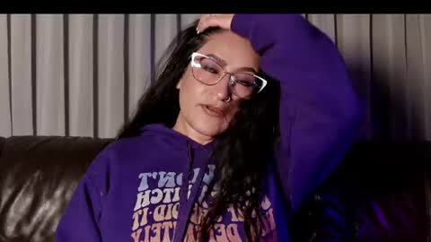Snapshot of deesseluxure_ chatting on 29, 7, 2026 Andre online show from 29, 7, 2026