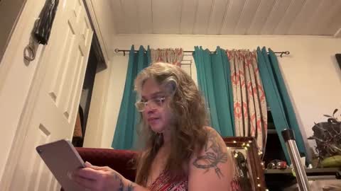 Snapshot of degeneratesaint chatting on 24, 4, 2026 Tori online show from 24, 4, 2026