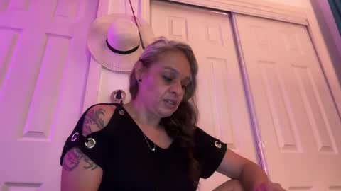 Snapshot of degeneratesaint chatting on 12, 5, 2026 Tori online show from 12, 5, 2026