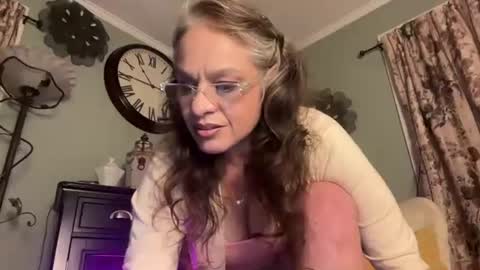 Snapshot of degeneratesaint chatting on 25, 6, 2026 Tori online show from 25, 6, 2026