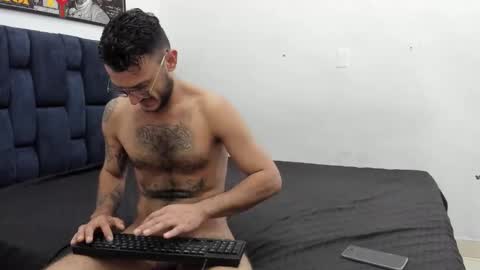 deilnal_zafiro online show from 30, 11, 2025