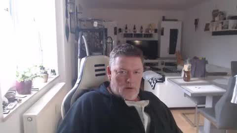 deinprinz2312 online show from 28, 1, 2025