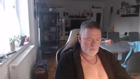 deinprinz2312 online show from 17, 9, 2025