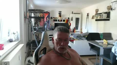 Snapshot of deinprinz2312 chatting on 24, 6, 2026 deinprinz2312 online show from 24, 6, 2026