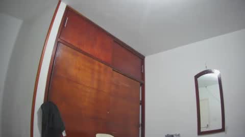 deividellobo online show from 5, 3, 2025