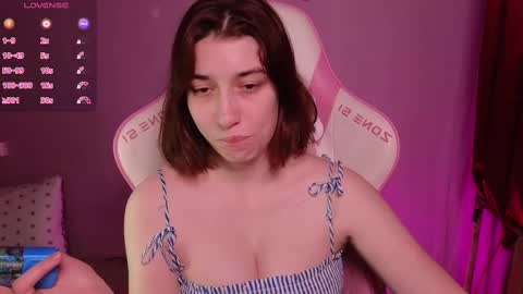 Snapshot of deizysweet chatting on 11, 2, 2025 Princess Potato online show from 11, 2, 2025