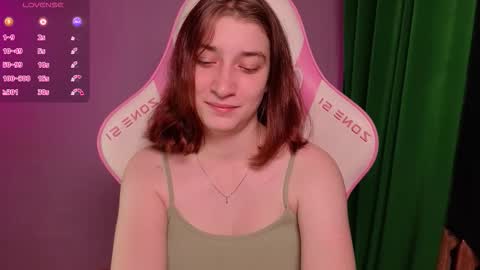 Snapshot of deizysweet chatting on 21, 9, 2025 Princess Potato online show from 21, 9, 2025