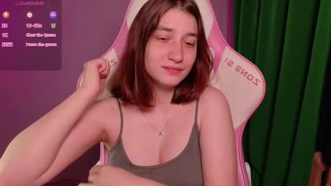 Snapshot of deizysweet chatting on 30, 9, 2025 Princess Potato online show from 30, 9, 2025