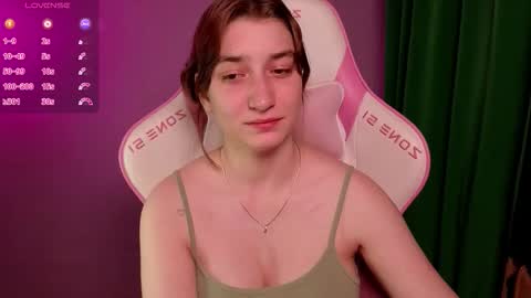 Snapshot of deizysweet chatting on 23, 10, 2025 Princess Potato online show from 23, 10, 2025