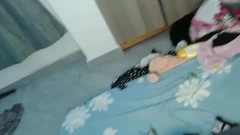 dela141713 online show from 20, 2, 2025